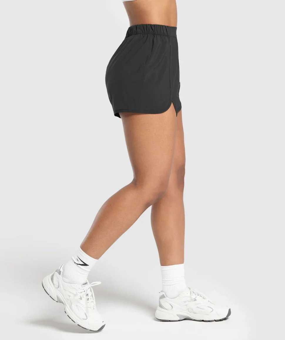 SCALLOP HEM SGAPED SHORTS GYMSHARK - Imagen 2